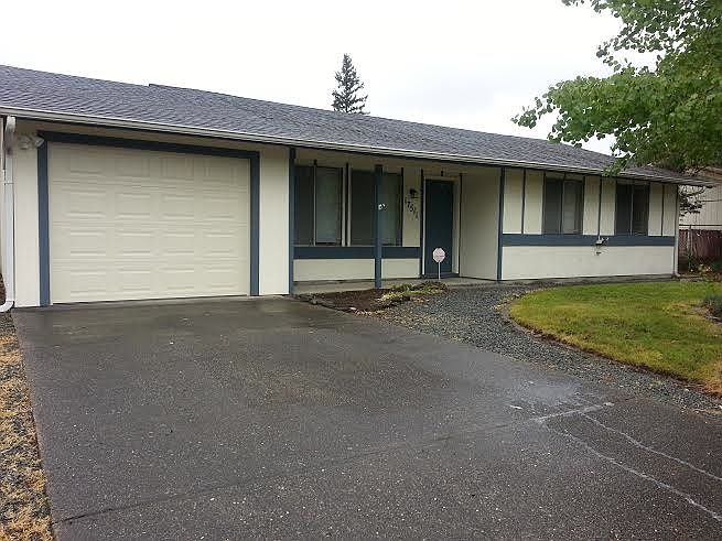 1st image of 17511 5th Avenue Ct E