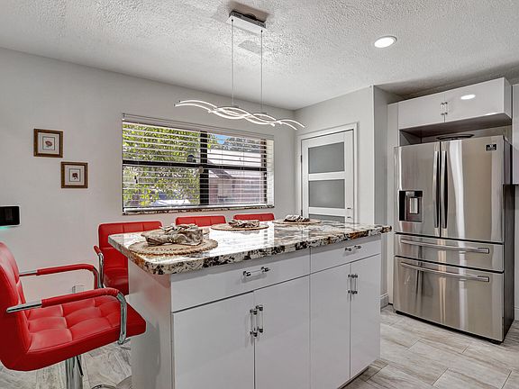 3rd image of 4745 Satinwood Trail