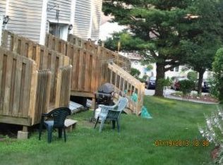 43 Merrimack Dr, Merrimack, NH 03054