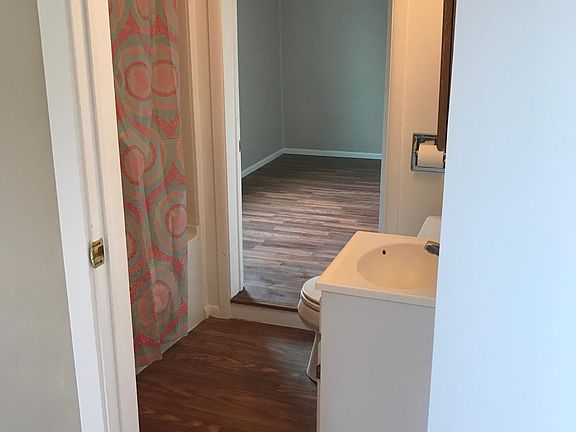 4th image of 1734 4th St #4