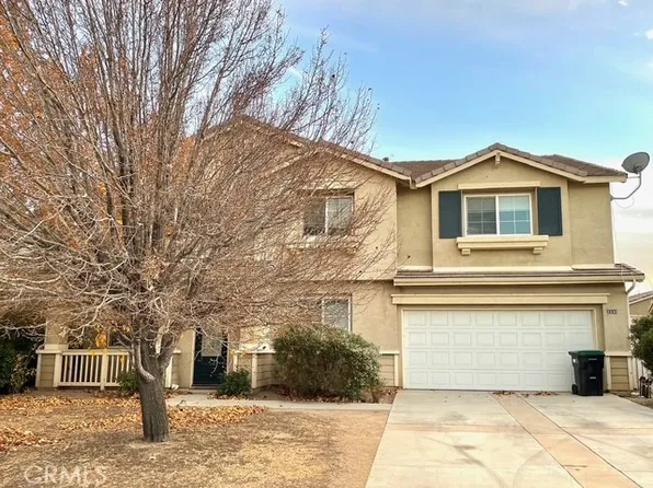 2330 W Avenue P12, Palmdale, CA 93551