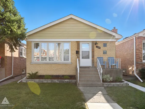 4725 S Laporte Ave, Chicago, IL 60638