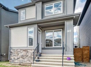 140 E Howse Ave NE, Calgary, AB T3P0W1