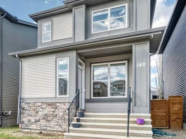 140 E Howse Ave NE, Calgary, AB T3P 0W1