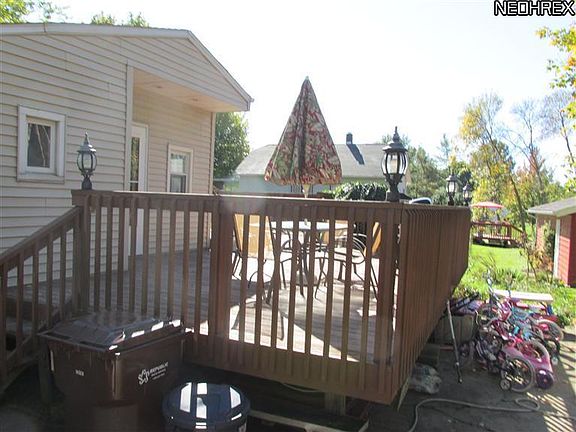 5th image of 8721 Ravenna Ave