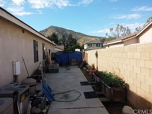 5th image of 17370 Madrone St