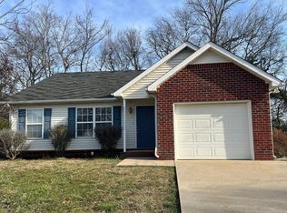 1425 Eastwoods Dr, Murfreesboro, TN 37130