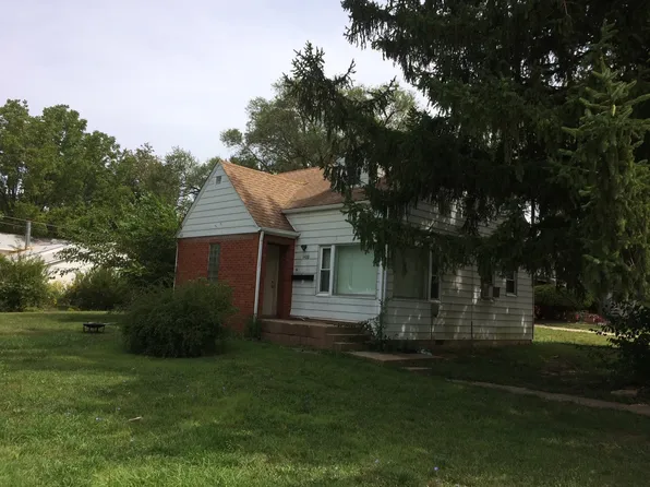 1400 N Division Ave, Urbana, IL 61801