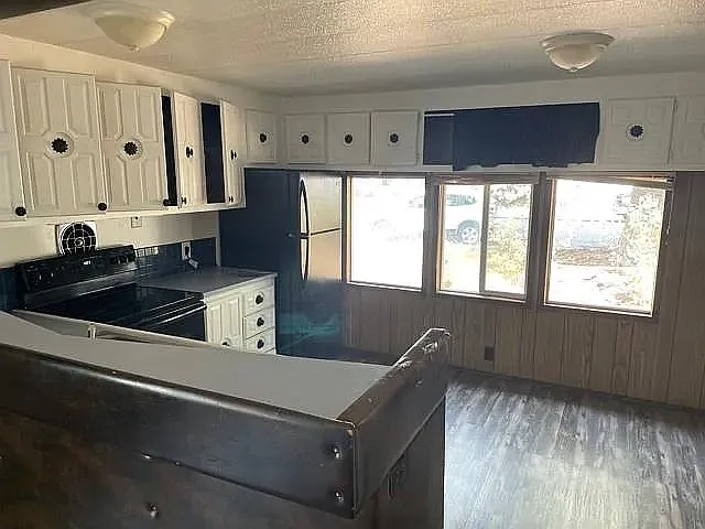 18508 E Liberty Ave — Photo 3