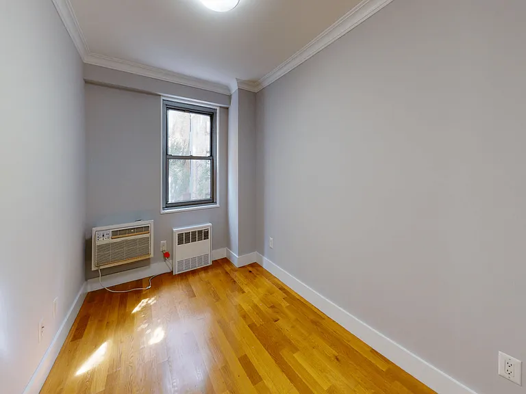 50 W 97th St #3K — Photo 8