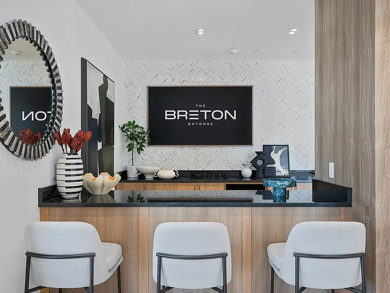 The Breton — Photo 26