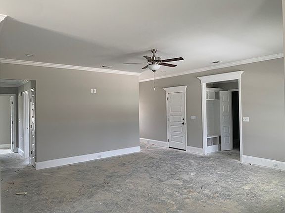 3rd image of 3984 Lu Ln