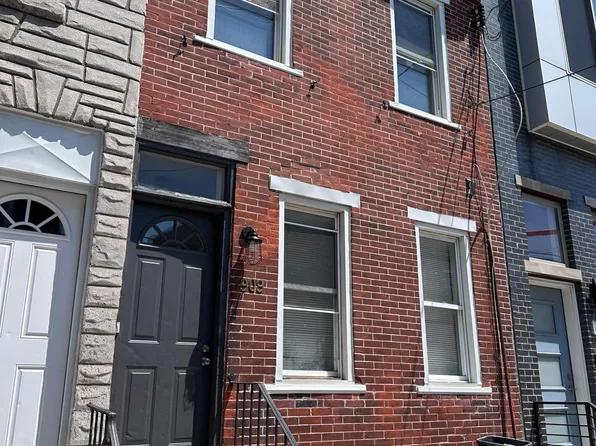 1909 Fernon St, Philadelphia, PA 19145