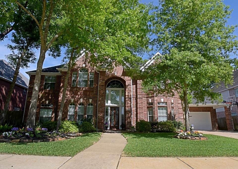 1st image of 13410 Greenwood Manor Dr
