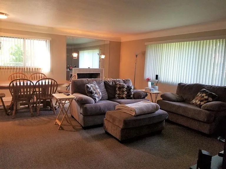 402 Cary Jay Blvd — Photo 7