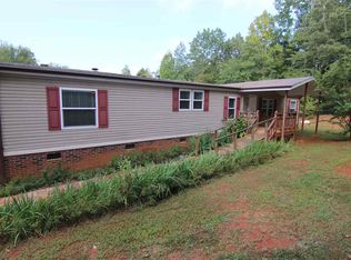 647 Tizian Ln, Inman, SC 29349