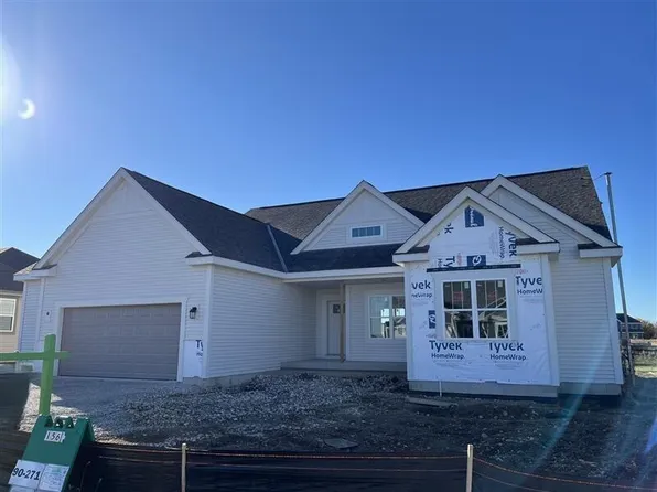 1562 Switchgrass STREET, Oconomowoc, WI 53066