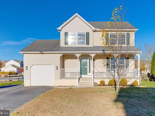 1 Pinehurst Ct, Elkton, MD 21921