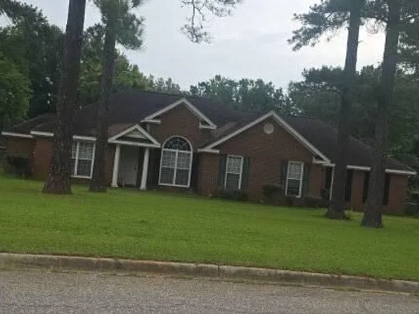 106 Susina Dr, Leesburg, GA 31763
