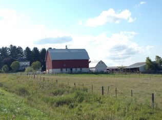 1062 State Highway 9, Decorah, IA 52101