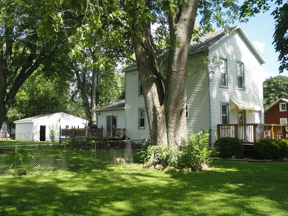 Large fenced yard
