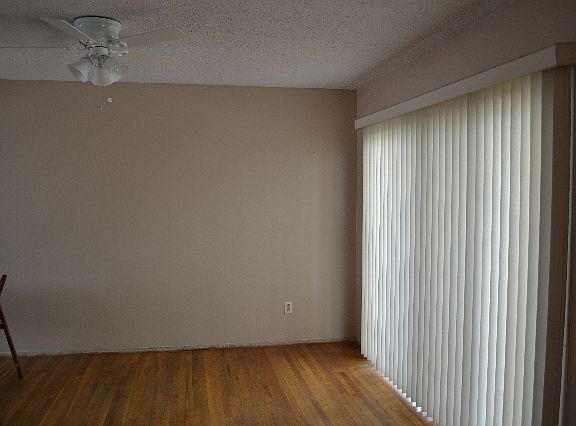 4th image of 703 Camino Way