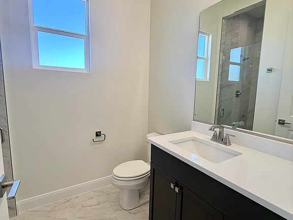 4th image of 2586 E Suniva Way