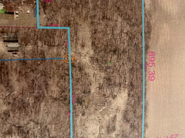 1235 N 1600 East Rd, Taylorville, IL 62568