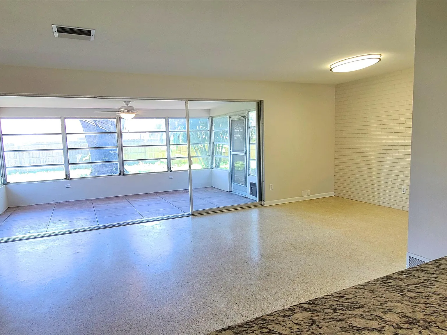 RIY (1512 Picardy Circle) - 1 — Photo 2