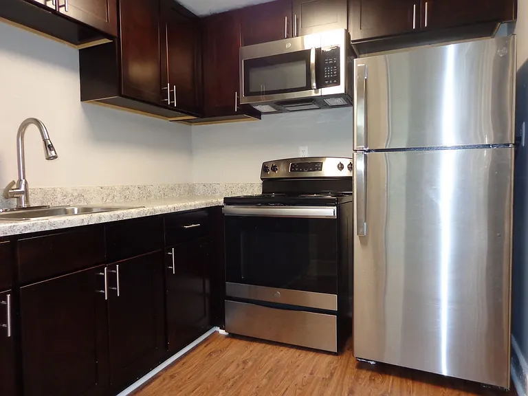 307 W Little Creek Rd #B — Photo 1