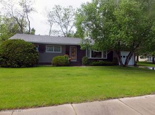 708 Champagne Ave SW, Red Lake Falls, MN 56750