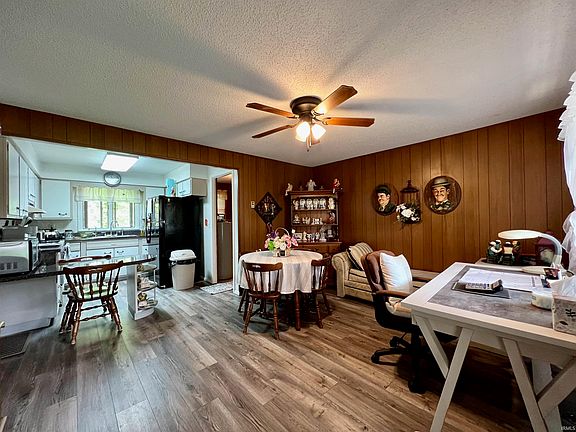 4th image of 19211 N County Road 550 E