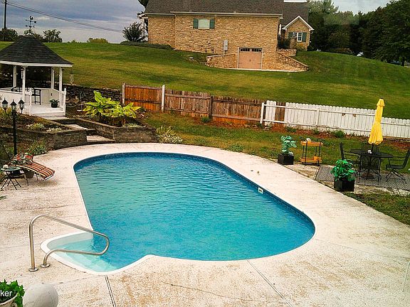 5th image of 602 Briar Cliff Ave