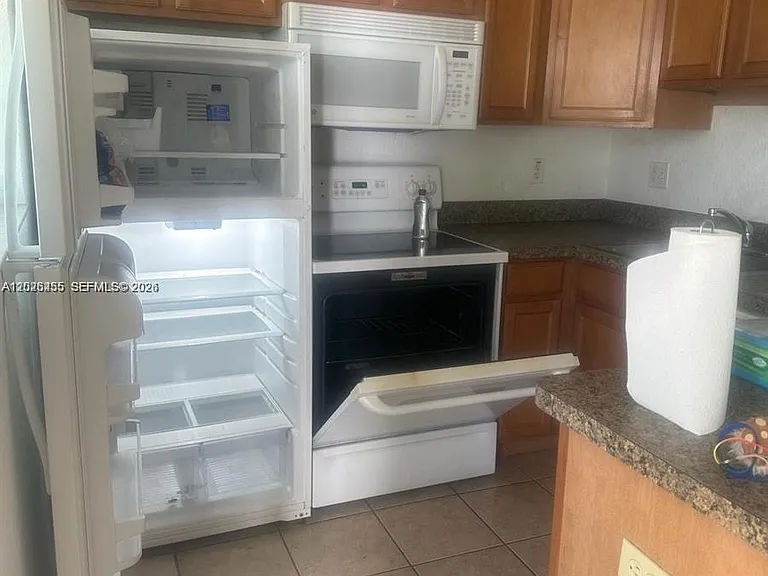 2660 NE 8th Ave #107 — Photo 7