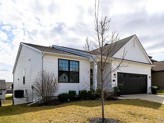 3rd image of 614 Highland Prairie Dr