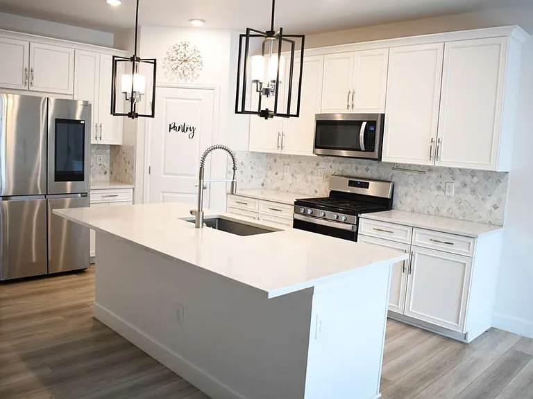 285 Silver Rock Trl — Photo 11