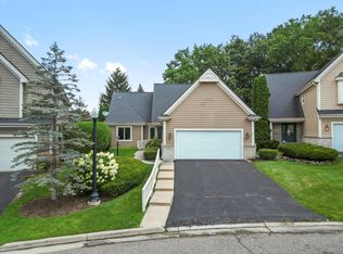 7338 Chipmunk Holw, Clarkston, MI 48346