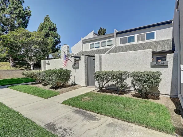 18683 Applewood Cir #16, Huntington Beach, CA 92646