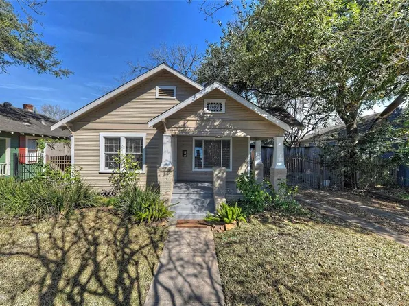 1107 Le Green St, Houston, TX 77009