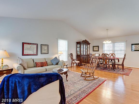 4th image of 4717 Carterwood Dr