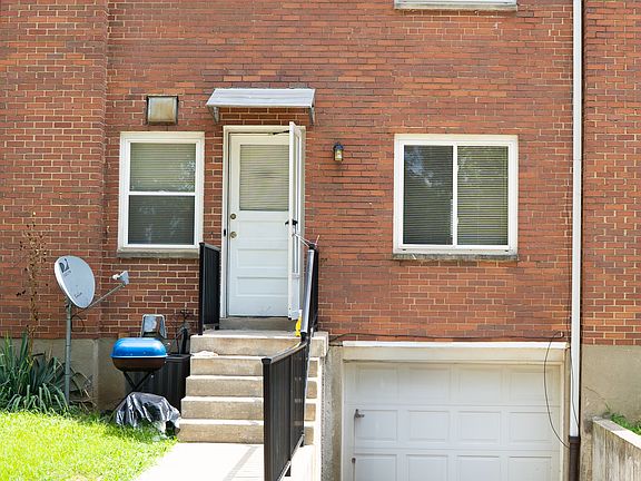 3rd image of 1331 Le Mar Dr #1327