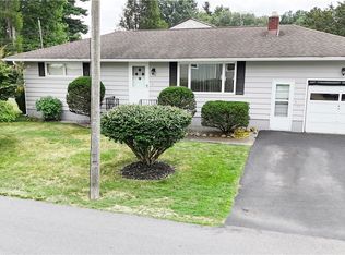 415 Cypress St, Utica, NY 13502
