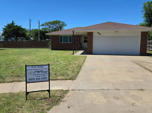 616 Starlight Dr, Liberal, KS 67901