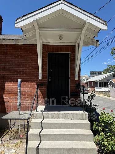 56 1/2 S Wells Ave #1 Photo 1 56 1/2 S Wells Ave #1 Photo 1