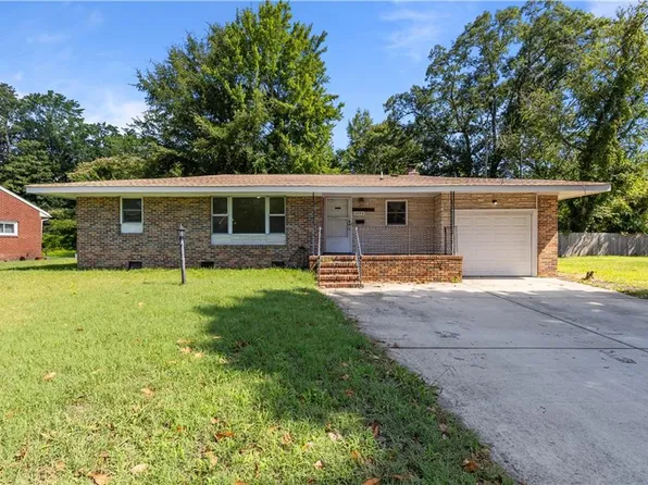 2600 W Weaver Rd, Hampton, VA 23666