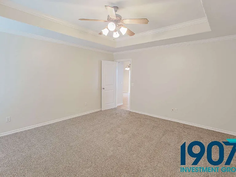 1540 N Santa Fe Ave — Photo 16