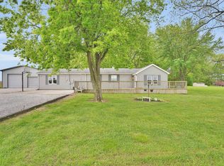 4211 High School Rd, Poseyville, IN 47633