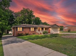 204 Maria Dr, Anderson, SC 29625