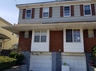 958 Clove Rd, Staten Island, NY 10301