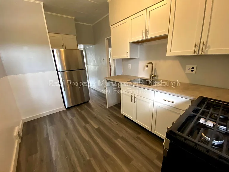 16 Marie Ave #1 — Photo 3